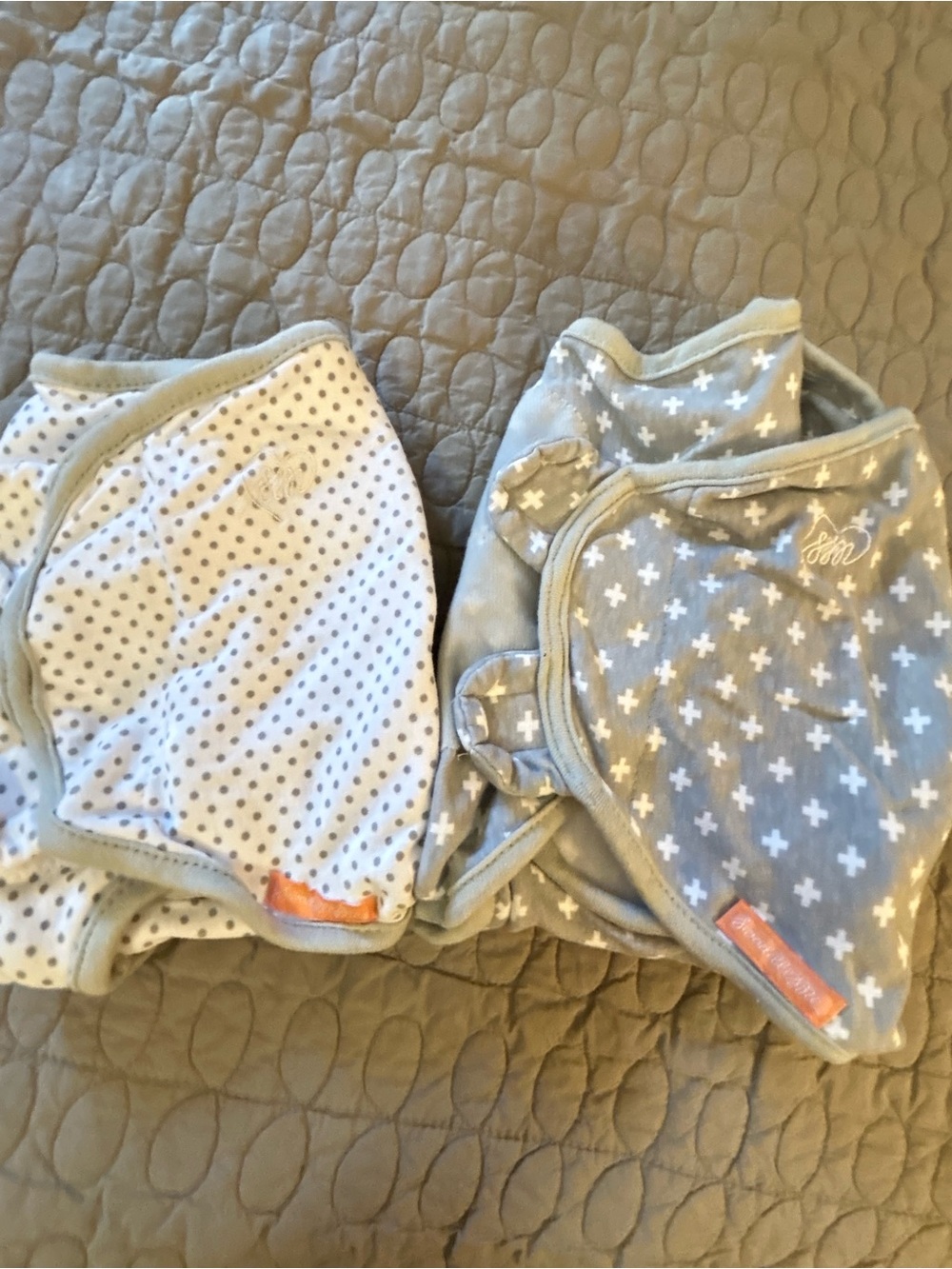 SwaddleMe Original Adjustable Baby Swaddle Wraps - 2 Pack (Grey/White)